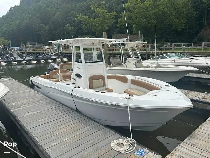 Slide: The Image of NauticStar 242 OSL 2025 - 16381384