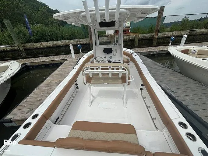 Slide: The Image of NauticStar 242 OSL 2025 - 16381388
