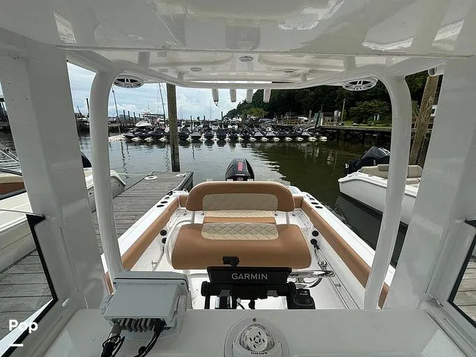 Slide: The Image of NauticStar 242 OSL 2025 - 16381390
