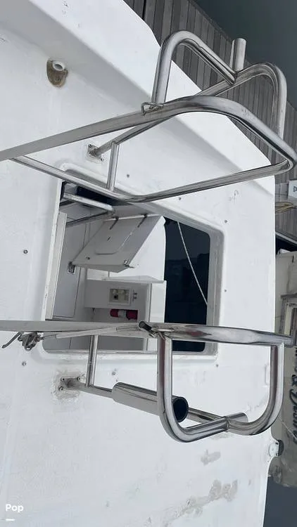 Slide: The Image of Bayliner 4788 Motoryacht 1995 - 16441363