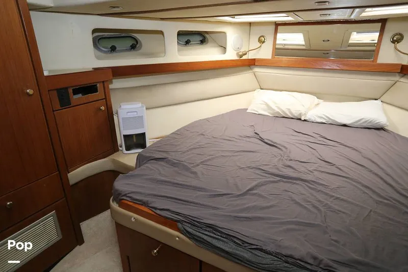 Slide: The Image of Bayliner 4788 Motoryacht 1995 - 16441660