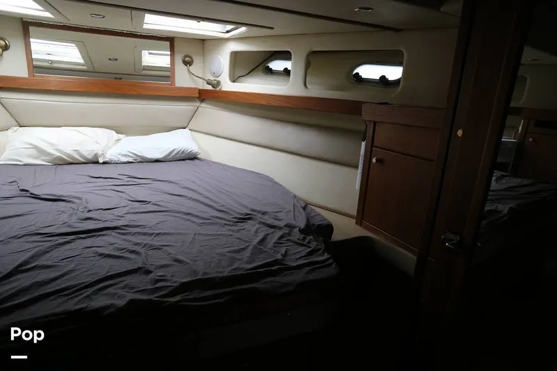 Slide: The Image of Bayliner 4788 Motoryacht 1995 - 16441661
