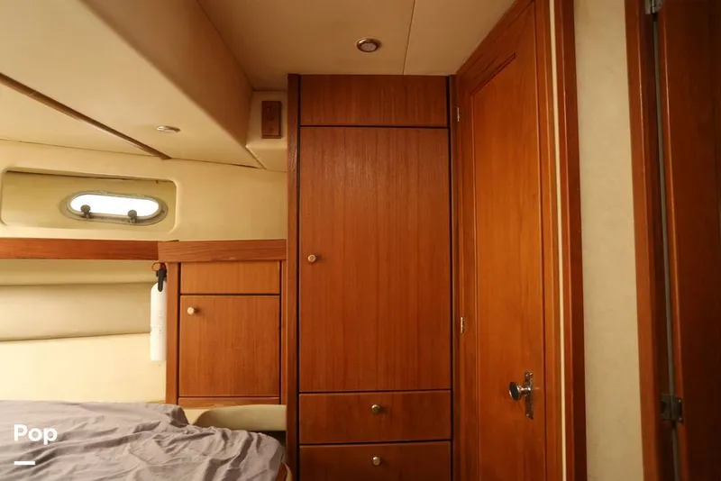 Slide: The Image of Bayliner 4788 Motoryacht 1995 - 16441672