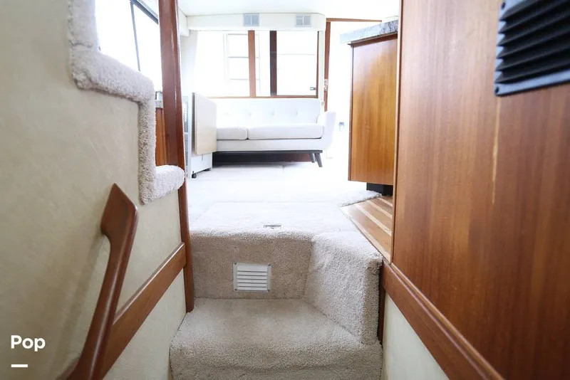 Slide: The Image of Bayliner 4788 Motoryacht 1995 - 16441689