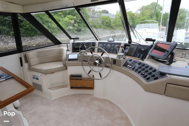 Slide: The Image of Bayliner 4788 Motoryacht 1995 - 16445803