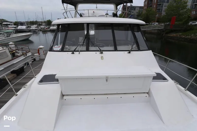 Slide: The Image of Bayliner 4788 Motoryacht 1995 - 16446039