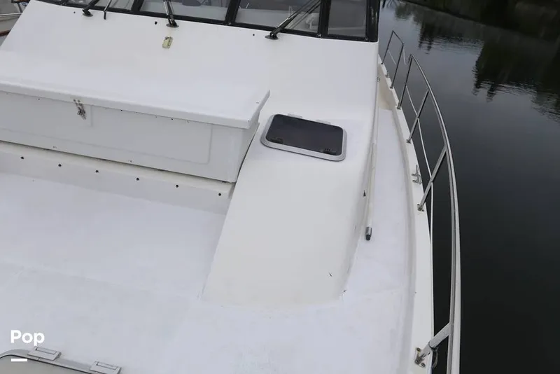 Slide: The Image of Bayliner 4788 Motoryacht 1995 - 16446041