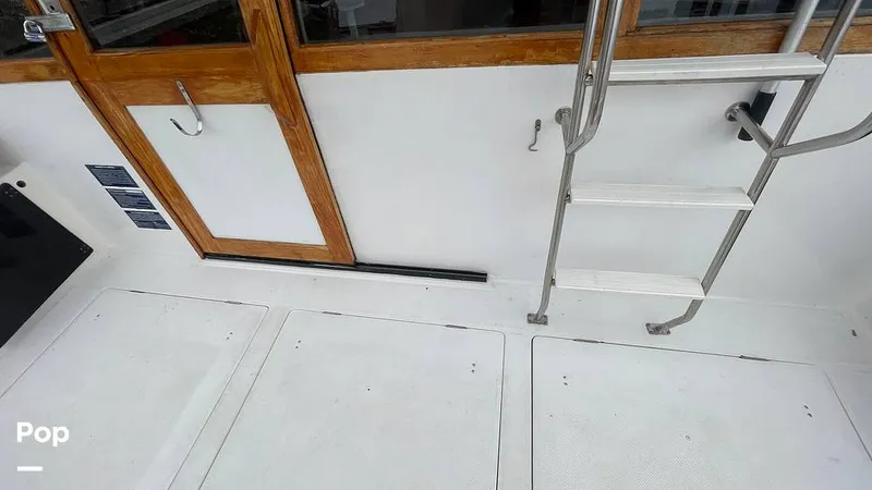 Slide: The Image of Bayliner 4788 Motoryacht 1995 - 16441525