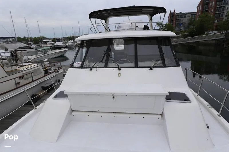 Slide: The Image of Bayliner 4788 Motoryacht 1995 - 16446049