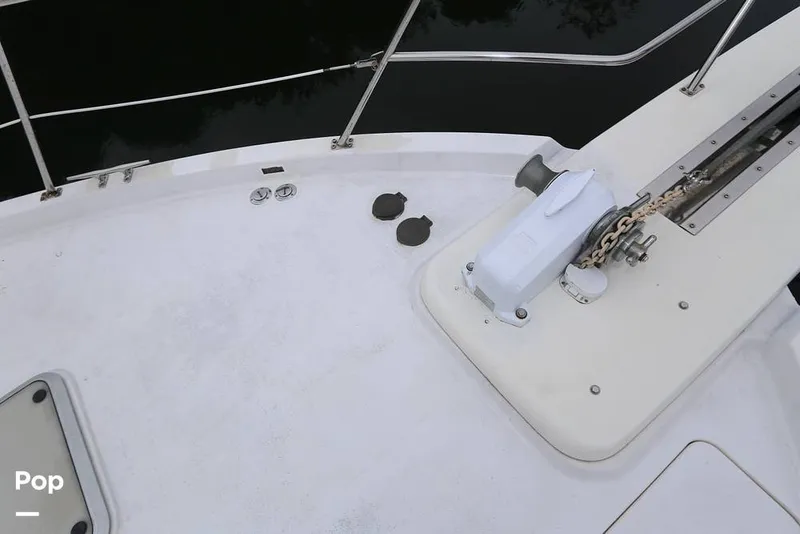 Slide: The Image of Bayliner 4788 Motoryacht 1995 - 16446052