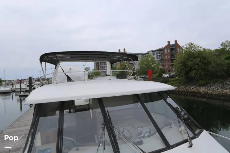 Slide: The Image of Bayliner 4788 Motoryacht 1995 - 16446056