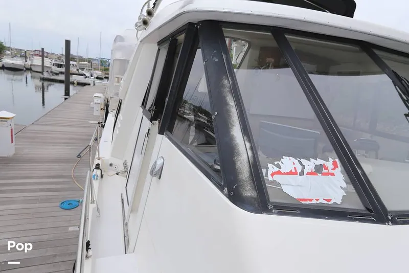 Slide: The Image of Bayliner 4788 Motoryacht 1995 - 16446058