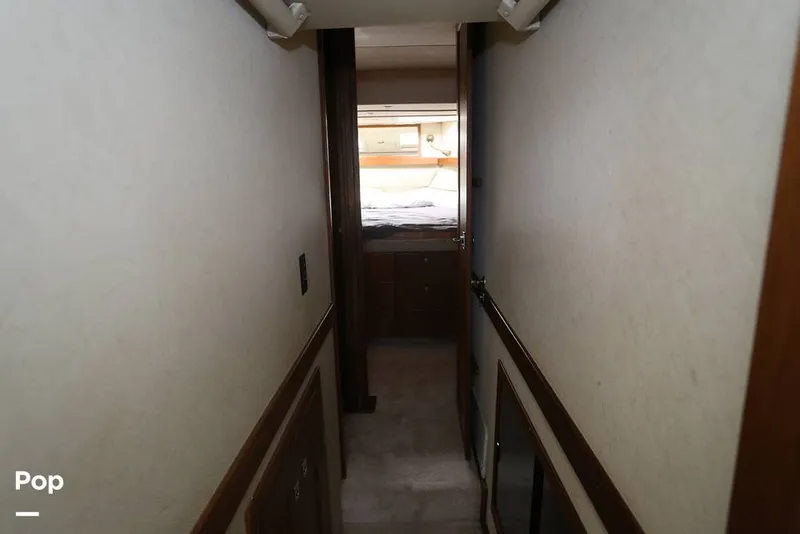 Slide: The Image of Bayliner 4788 Motoryacht 1995 - 16446083