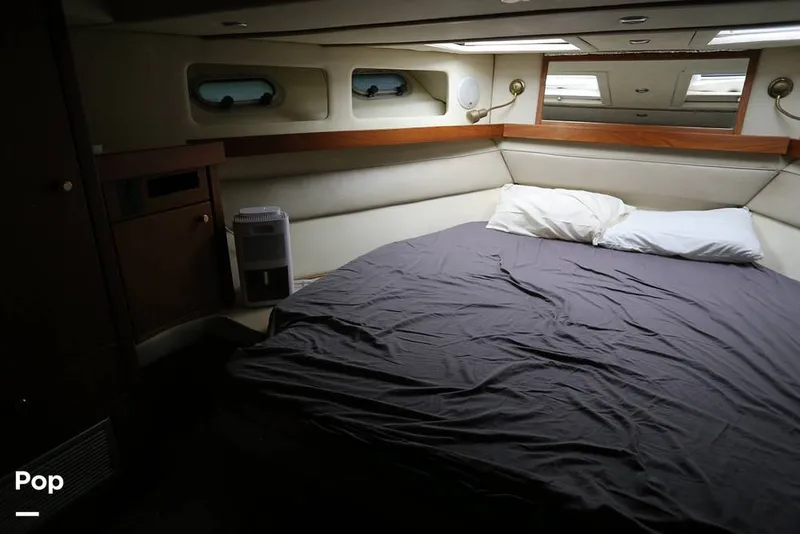 Slide: The Image of Bayliner 4788 Motoryacht 1995 - 16446086