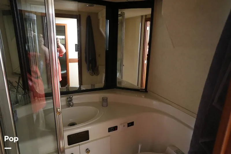 Slide: The Image of Bayliner 4788 Motoryacht 1995 - 16446113