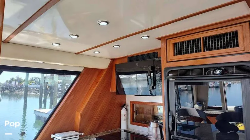 Slide: The Image of Bayliner 4788 Motoryacht 1995 - 16460523