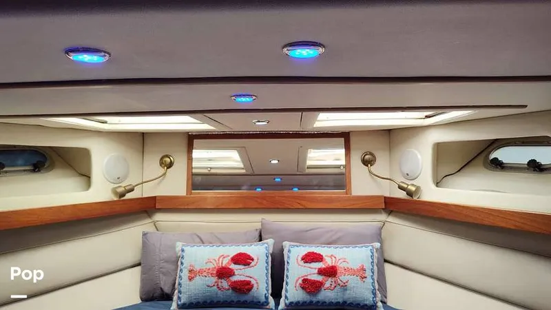 Slide: The Image of Bayliner 4788 Motoryacht 1995 - 16463539