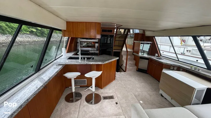 Slide: The Image of Bayliner 4788 Motoryacht 1995 - 16441371