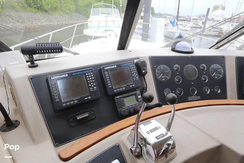 Slide: The Image of Bayliner 4788 Motoryacht 1995 - 16441603