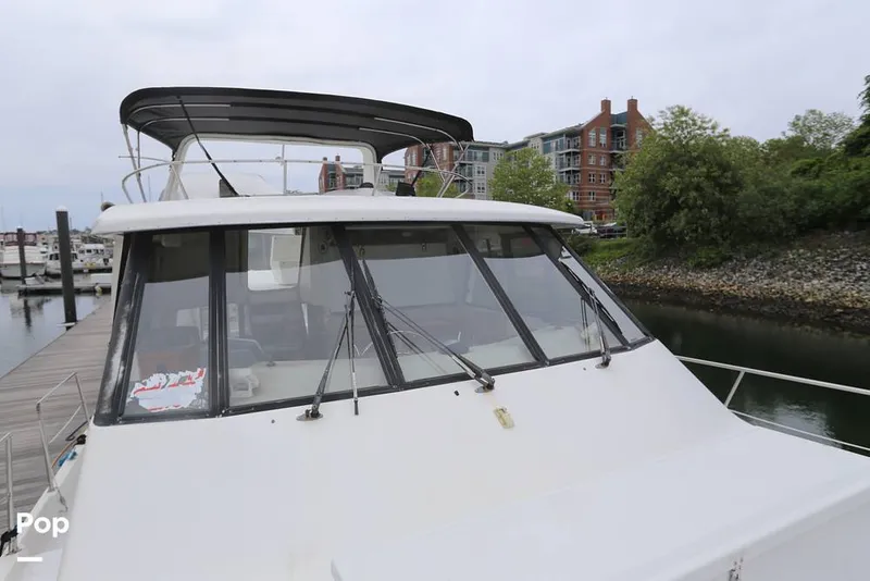 Slide: The Image of Bayliner 4788 Motoryacht 1995 - 16441608