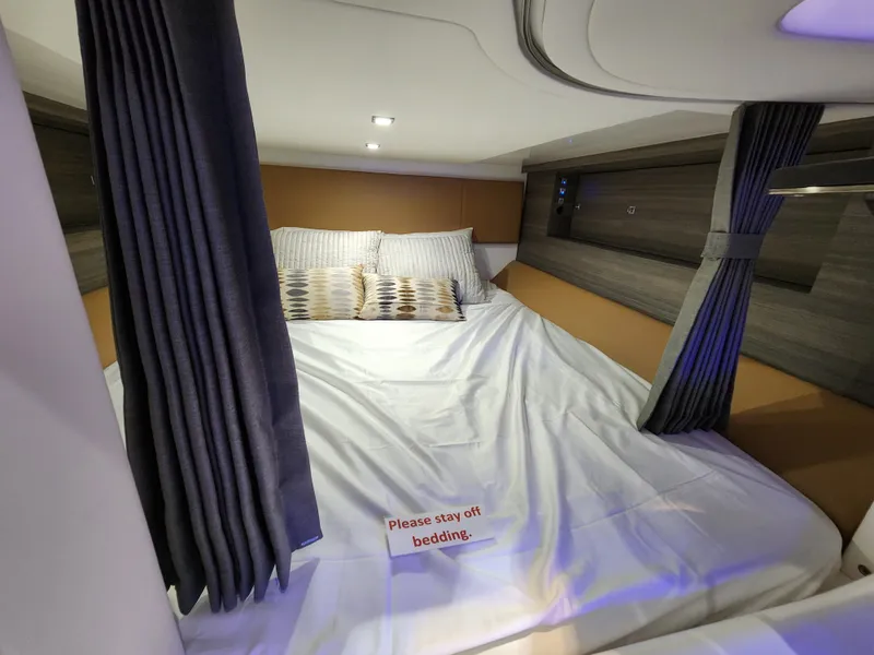 Slide: The Image of Aviara AV40 2024 - 30