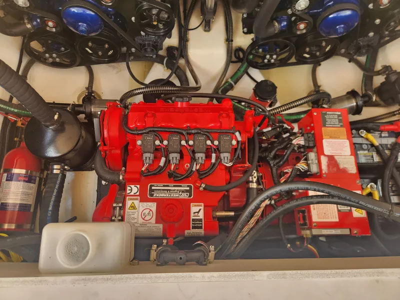 Slide: The Image of Aviara AV40 2024 - 35