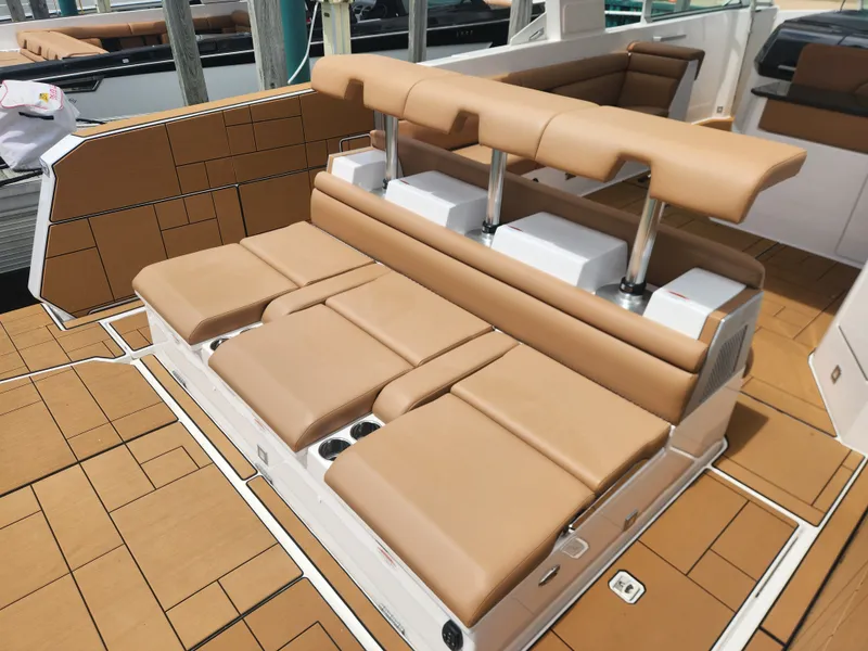 Slide: The Image of Aviara AV40 2024 - 6