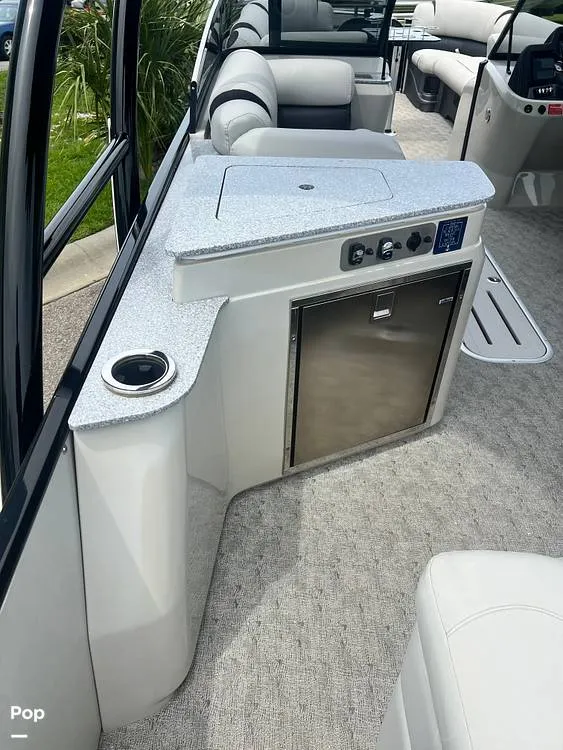 Slide: The Image of Avalon 2785 EL Ambassador 2018 - 16420366
