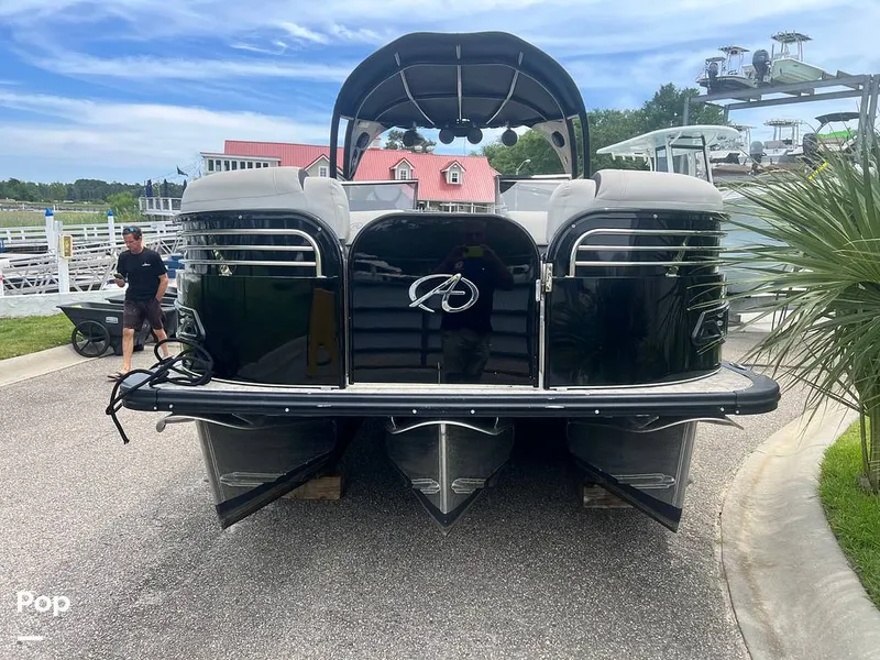 Slide: The Image of Avalon 2785 EL Ambassador 2018 - 16420355