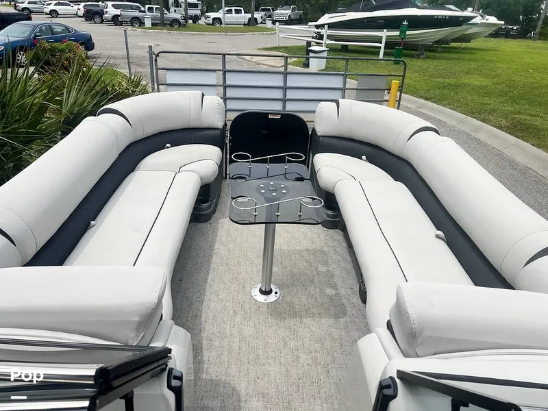 Slide: The Image of Avalon Ambassador 2785 EL 2018 - 16420359