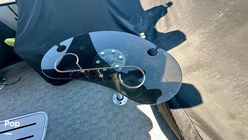 Slide: The Image of Cockpit Table - 16425117