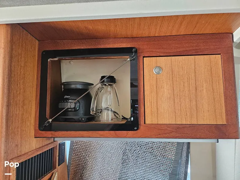 Slide: The Image of Mainship 390 Trawler 2002 - 16638287