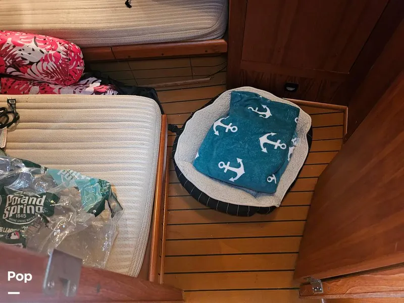 Slide: The Image of Mainship 390 Trawler 2002 - 16638239