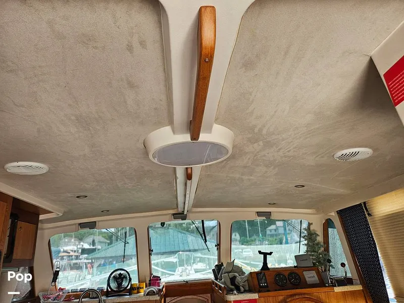 Slide: The Image of Mainship 390 Trawler 2002 - 16638329