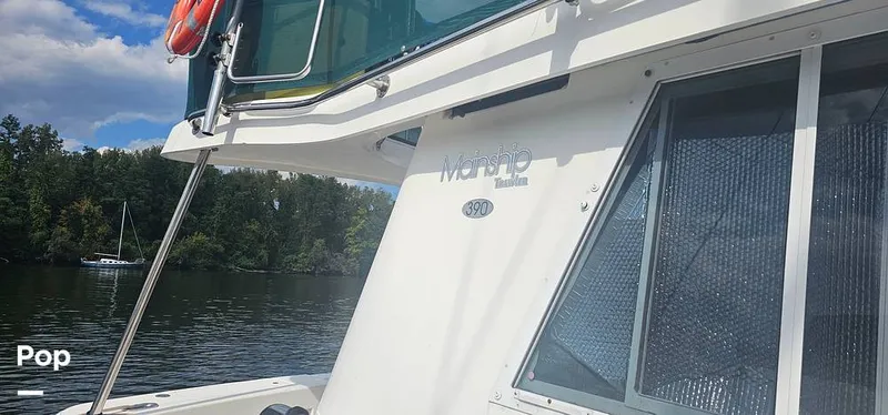 Slide: The Image of Mainship 390 Trawler 2002 - 16606963