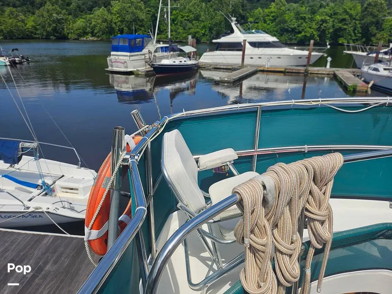 Slide: The Image of Mainship 390 Trawler 2002 - 16638155