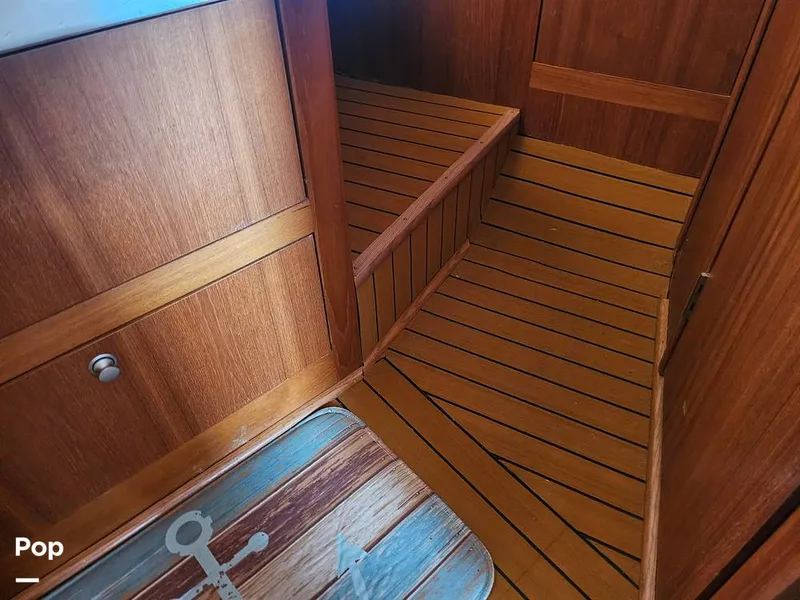 Slide: The Image of Mainship 390 Trawler 2002 - 16638234