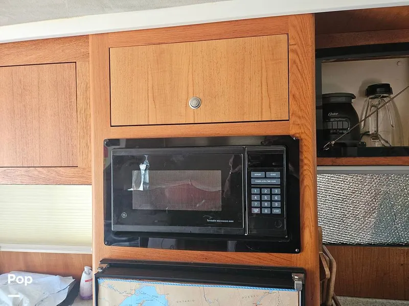 Slide: The Image of Mainship 390 Trawler 2002 - 16638265