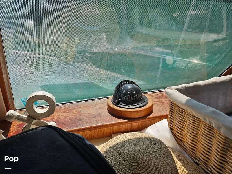 Slide: The Image of Mainship 390 Trawler 2002 - 16638300