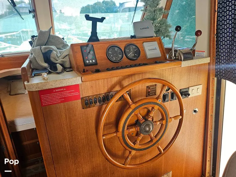 Slide: The Image of Mainship 390 Trawler 2002 - 16638260