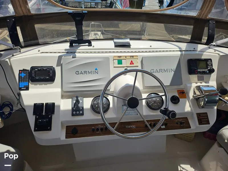 Slide: The Image of Mainship 390 Trawler 2002 - 16638301