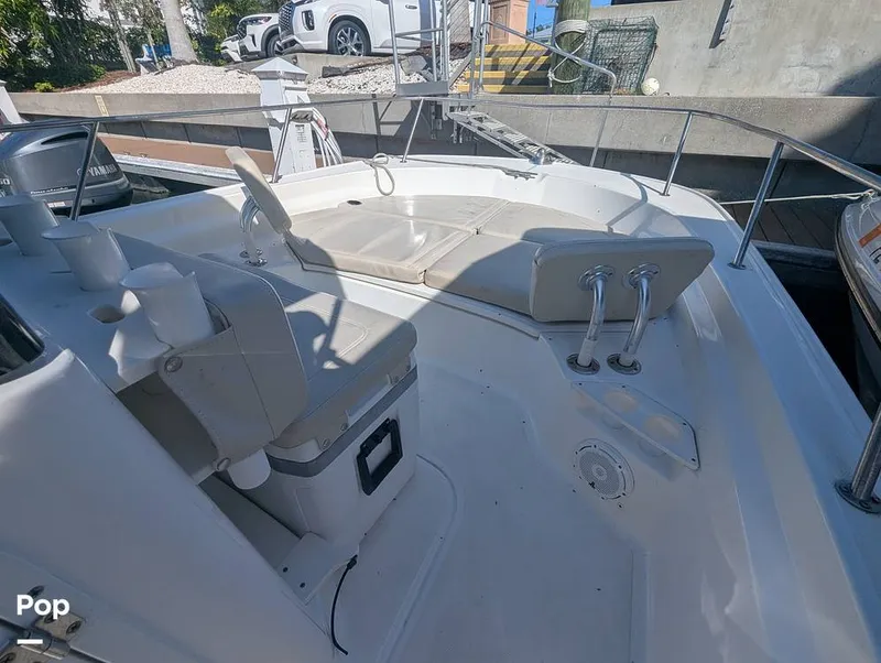 Slide: The Image of Boston Whaler 21 Montauk 2024 - 16392772