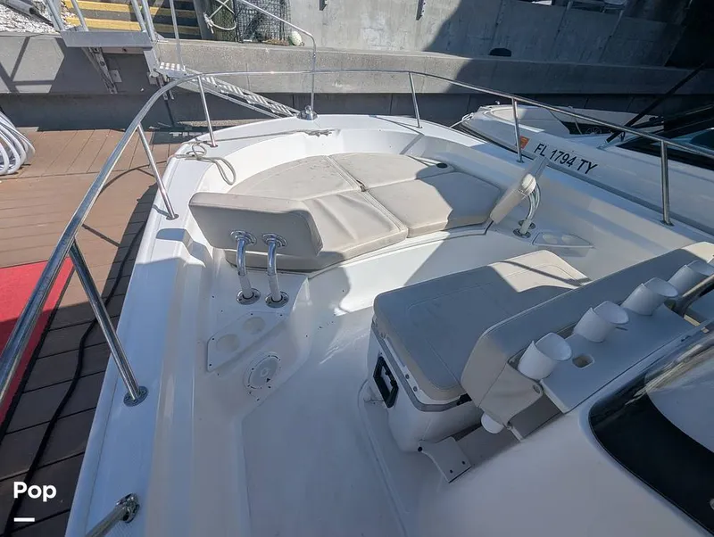 Slide: The Image of Boston Whaler 21 Montauk 2024 - 16392785