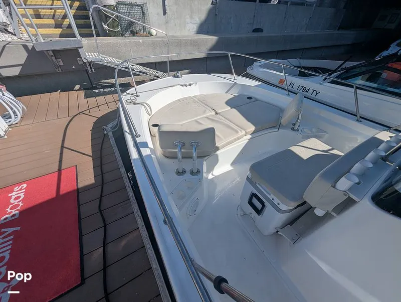 Slide: The Image of Boston Whaler 21 Montauk 2024 - 16392769