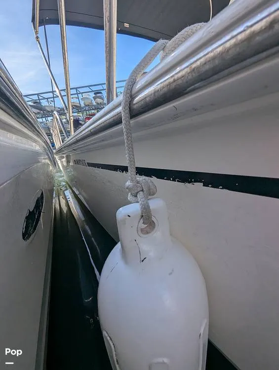 Slide: The Image of Boston Whaler 21 Montauk 2024 - 16392892