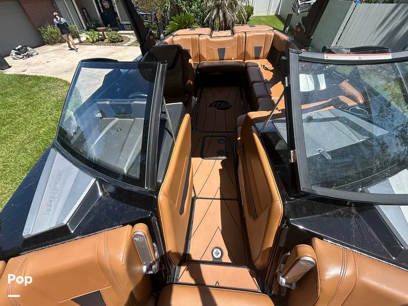 Slide: The Image of Malibu 23 Lsv Wakesetter 2023 - 16641326