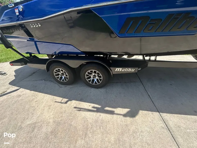 Slide: The Image of Malibu 23 Lsv Wakesetter 2023 - 16641292