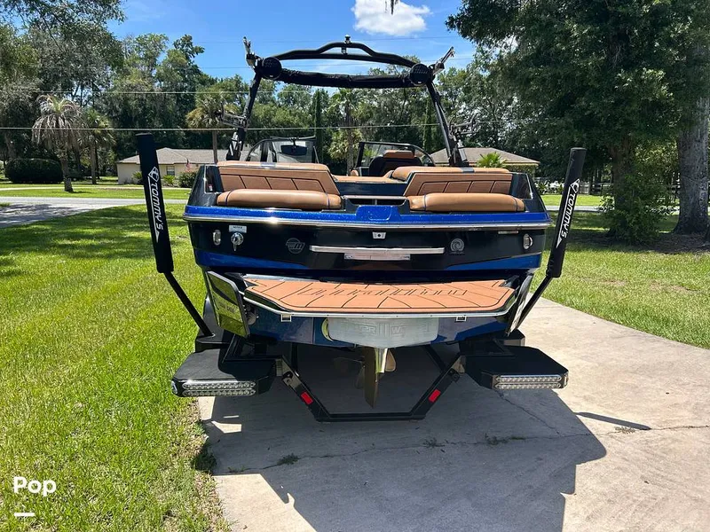 Slide: The Image of Malibu 23 Lsv Wakesetter 2023 - 16641284