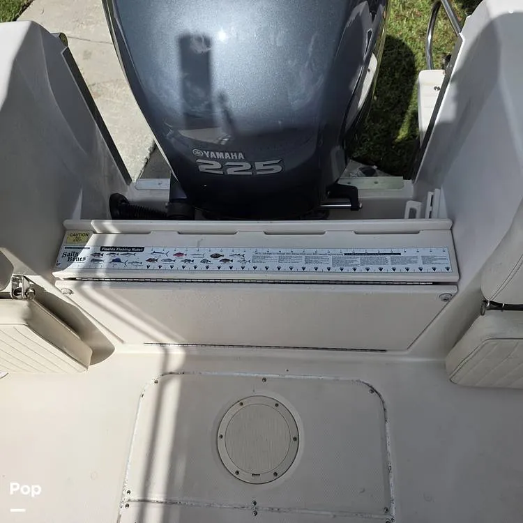 Slide: The Image of Grady-White Fisherman 222 2003 - 16406038