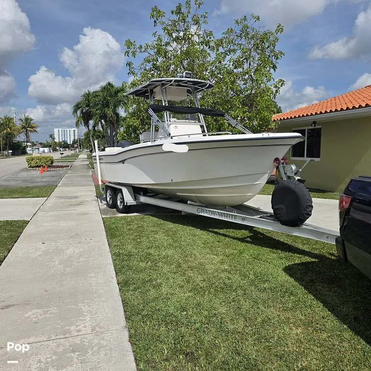 Slide: The Image of Grady-White Fisherman 222 2003 - 16406027